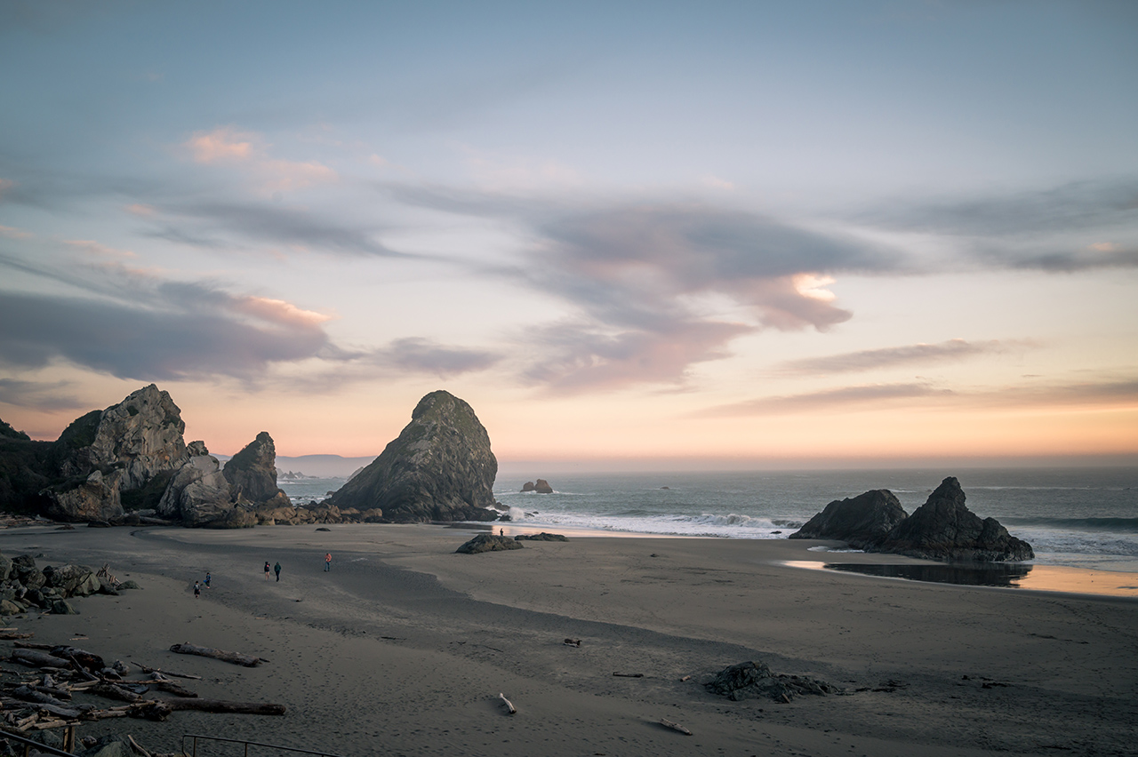 Harris Beach Brookings, Oregon by Manuela Durson 