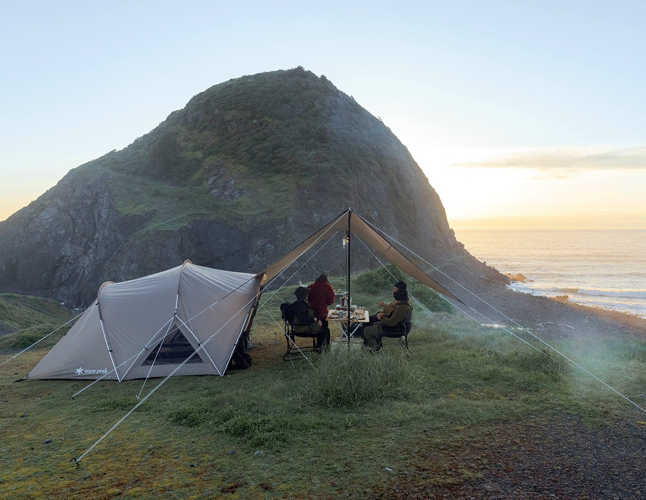 People Day Camping Tent  Sisters Rock Oregon by Snow Peak USA