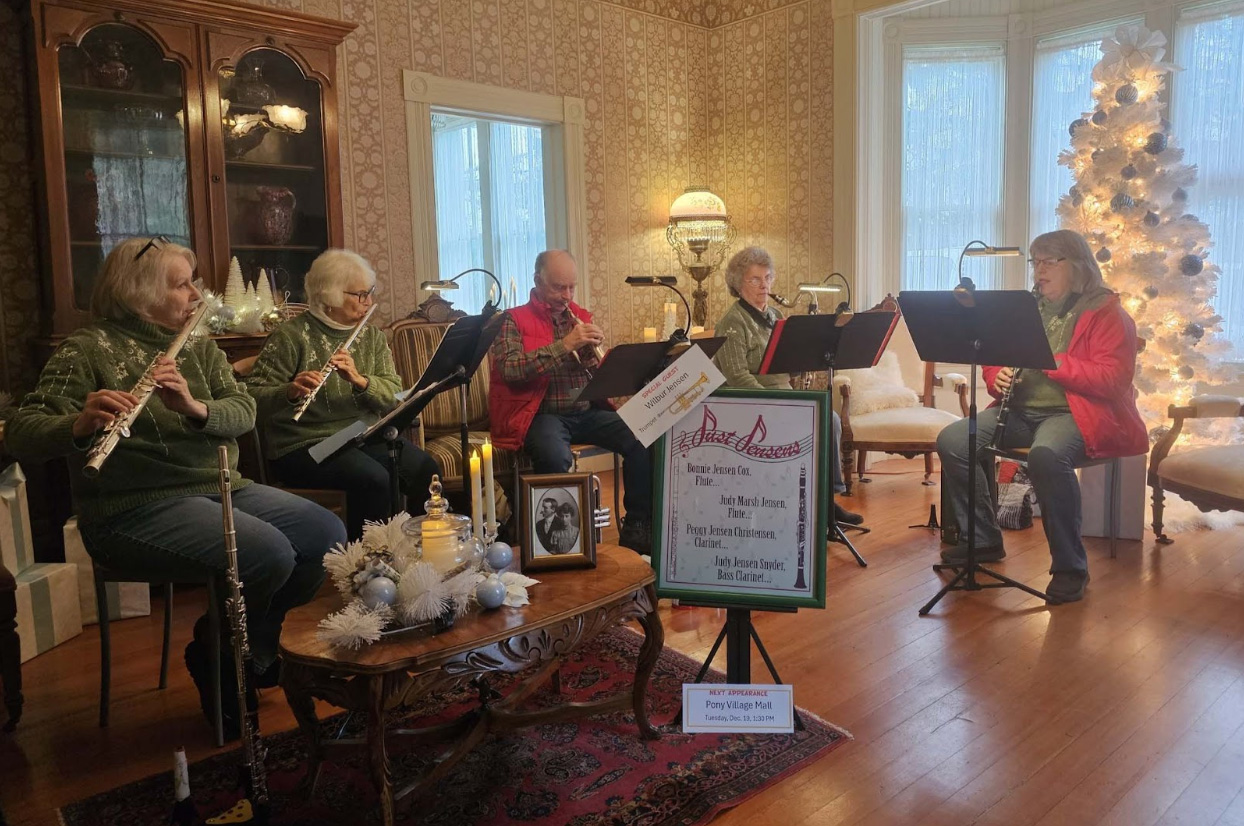 Peace on Earth Christmas Historic Hughes House Port Orford Oregon