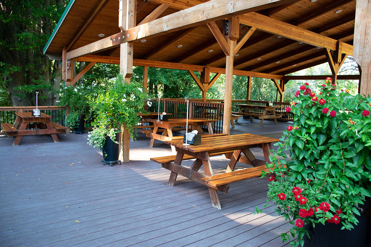 Cougar Lane Lodge Agness Oregon 2