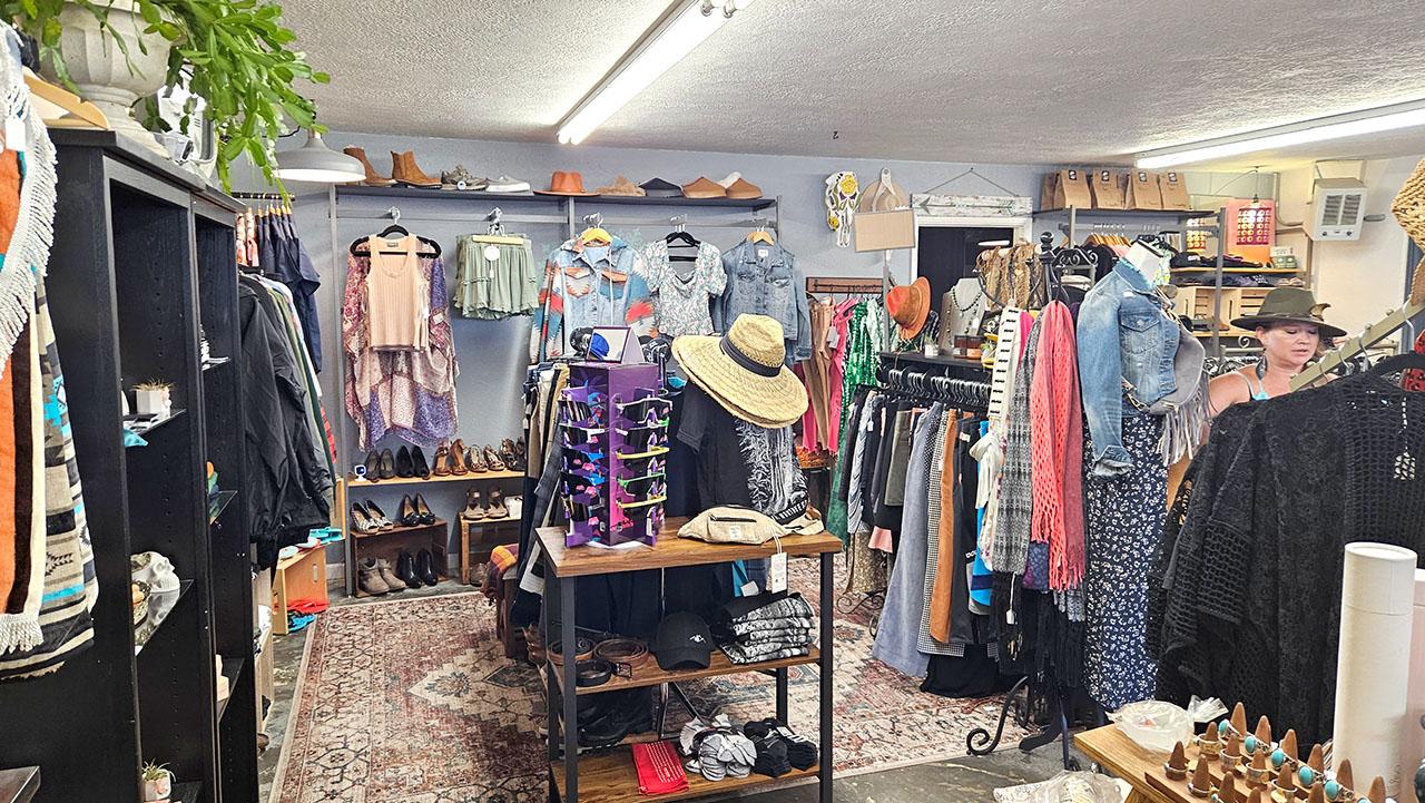 fashion clothing rivers end collective
